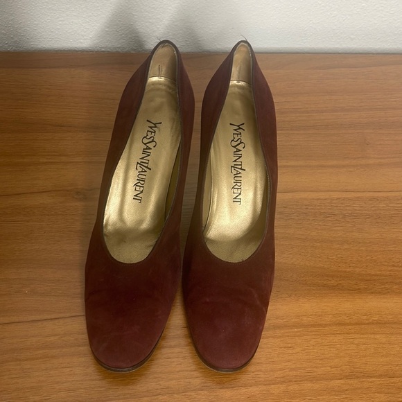 YSL Vintage Red Suede Pumps Size 7 - Picture 1 of 10